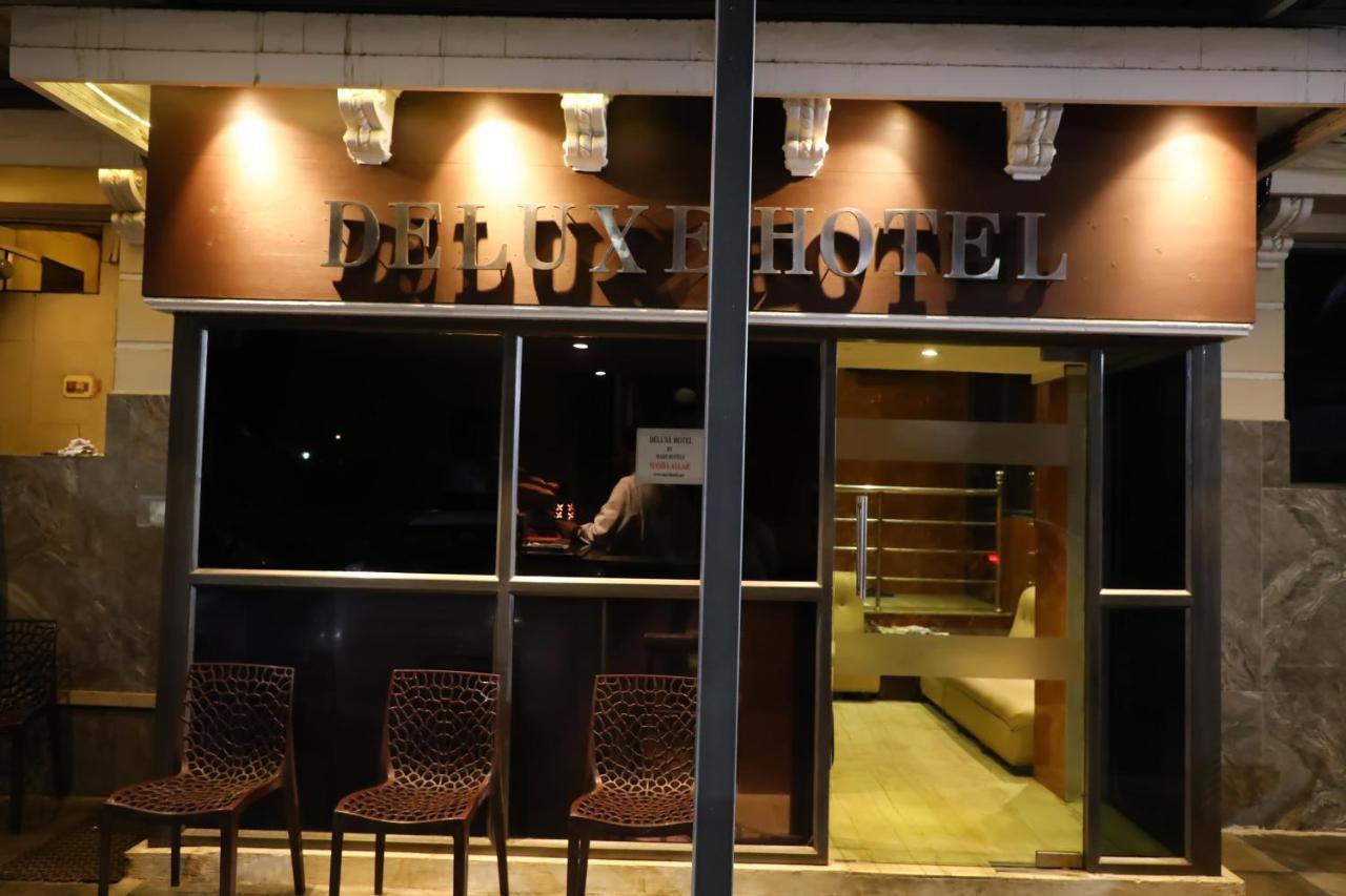 Deluxe Hotel Chennai Ngoại thất bức ảnh