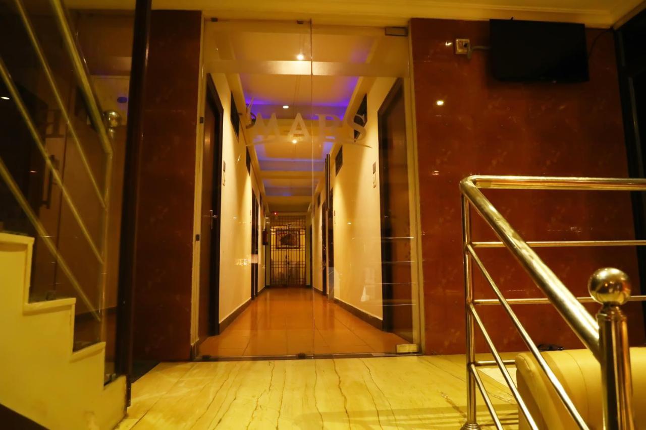 Deluxe Hotel Chennai Ngoại thất bức ảnh