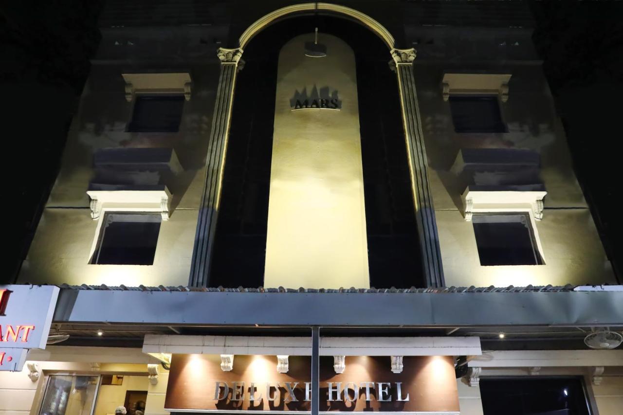 Deluxe Hotel Chennai Ngoại thất bức ảnh